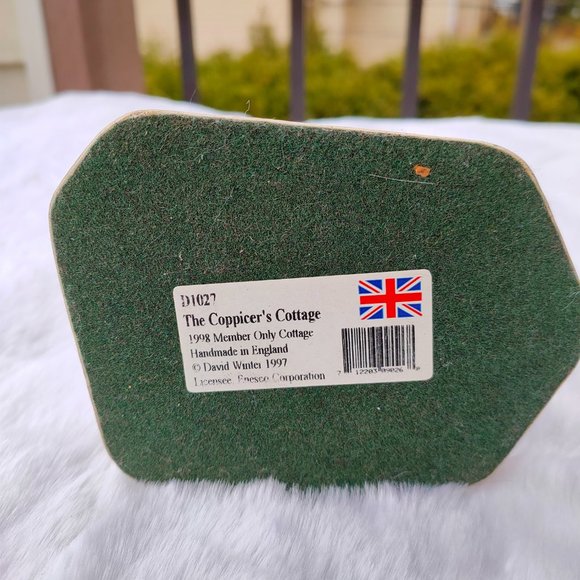 Liliput Lane & David Winter Miniature Cottages - Picture 3 of 16